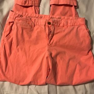 🌸 Gap relaxed khaki 14 broken in straight